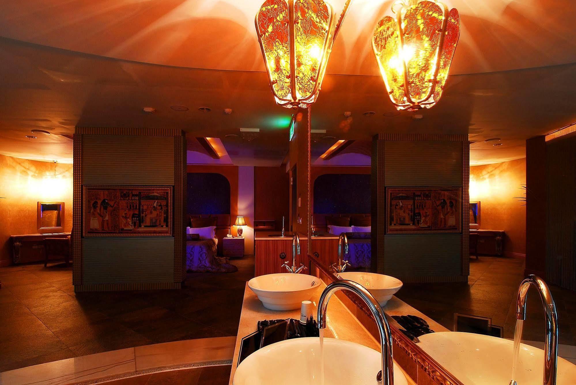 All-Ur Boutique Motel -Chia Yi Branch Chiayi City Exterior photo